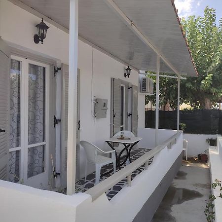Victory'S House, 3Min Walk To Skala'S Sandy Beach Luaran gambar